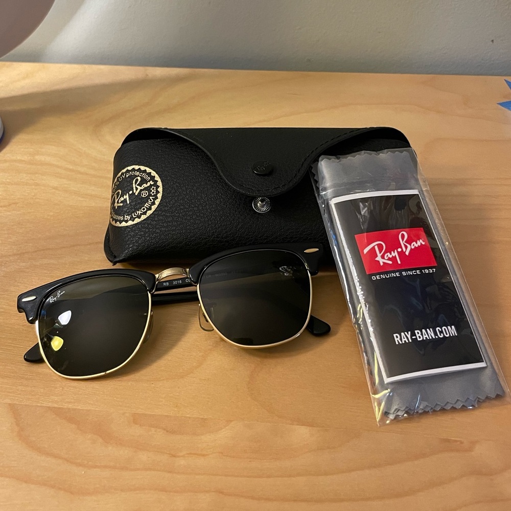 Raybans Black Clubmasters